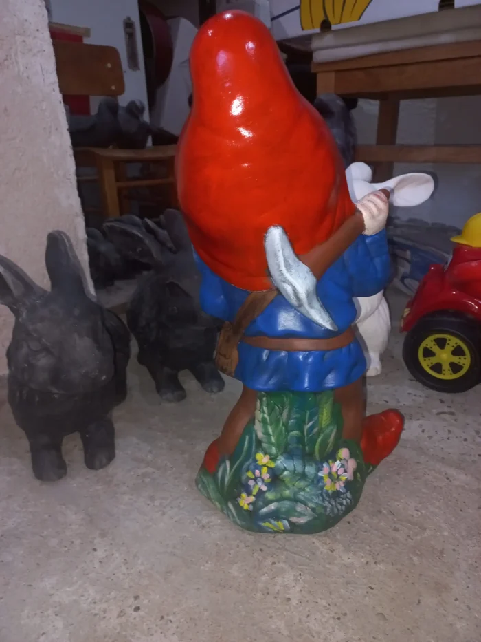 Garden Figure - TK18 - Image 8