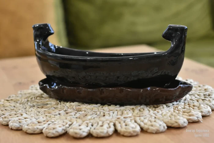 Ceramic gondola with base - TK63 - Image 2