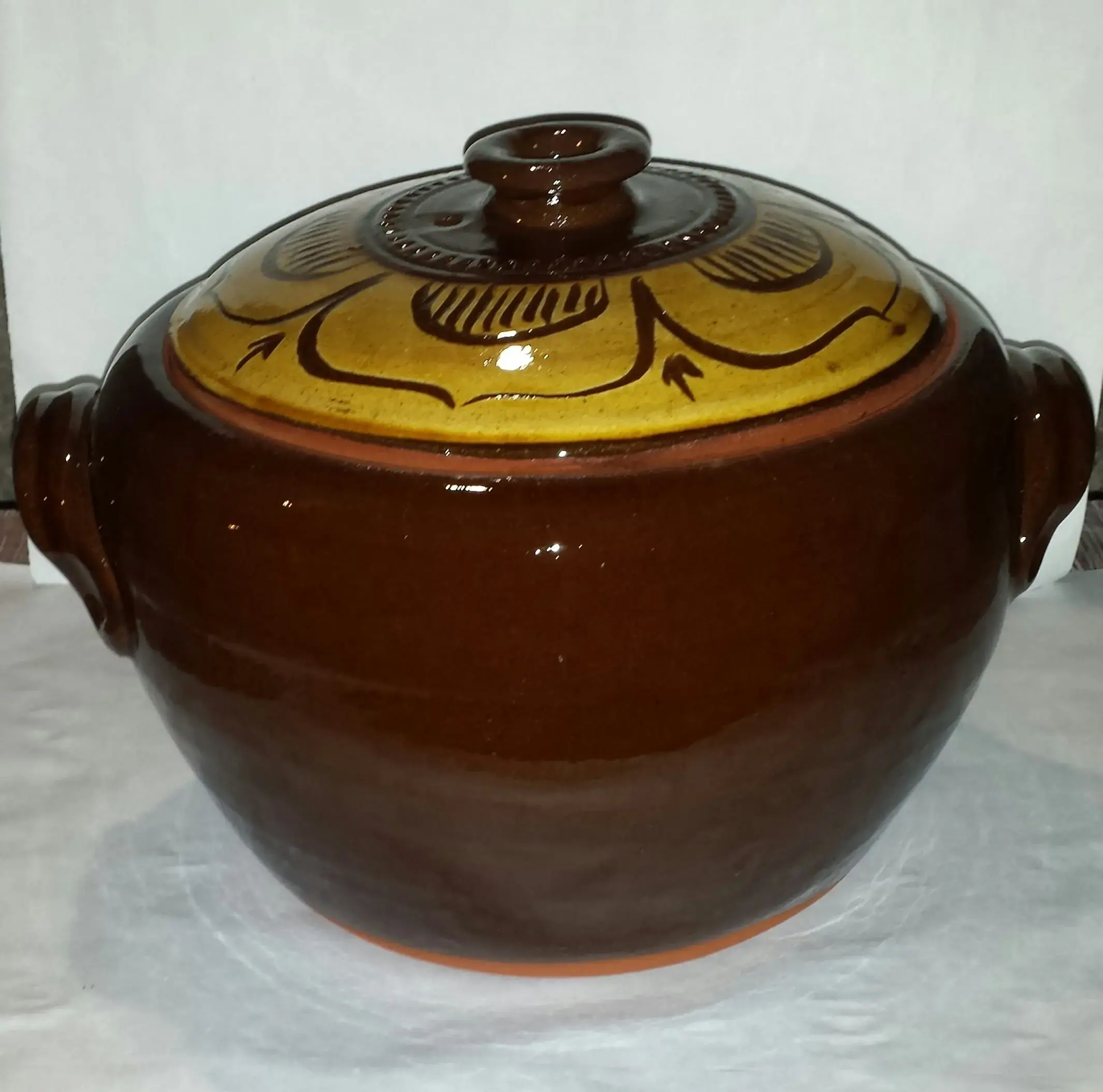 Керамични Гювечи 65 Ceramic Casserole with engraved lid - TK154 - Image 1