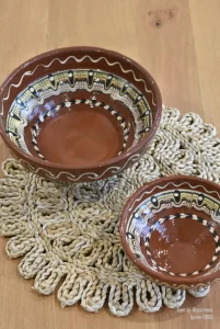 Ceramic Buttercup Bowls (conical) small and large - TK185 - Image 2